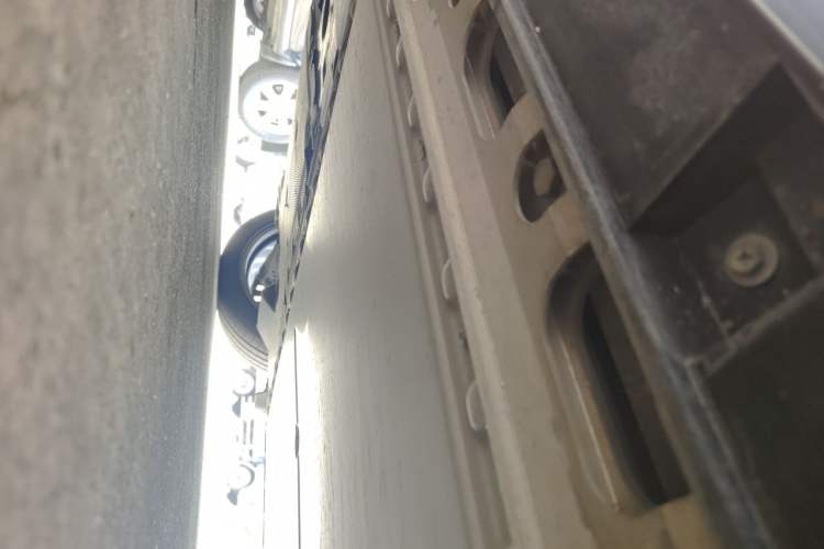 Used Nissan N7 2025 625 Max Chassis Rear Right