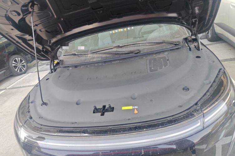 Used Nissan N7 2025 625 Max Engine Bay