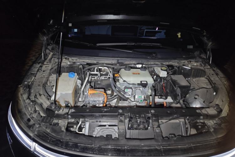 Used Nissan N7 2025 625 Pro Engine Bay