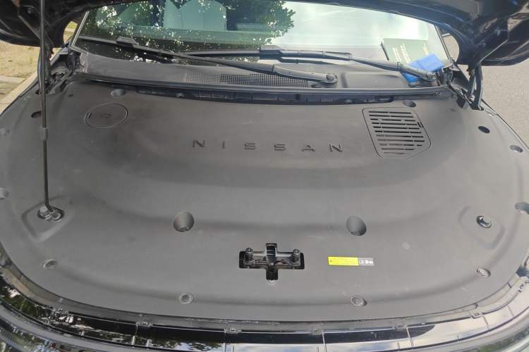 Used Nissan N7 2025 510 Pro Engine Bay