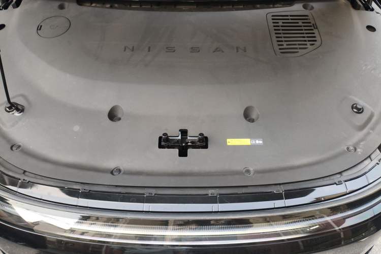 Used Nissan N7 2025 510 Pro Engine Bay