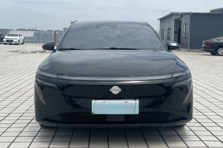 Used Nissan N7 2025 625 Max Exterior 2