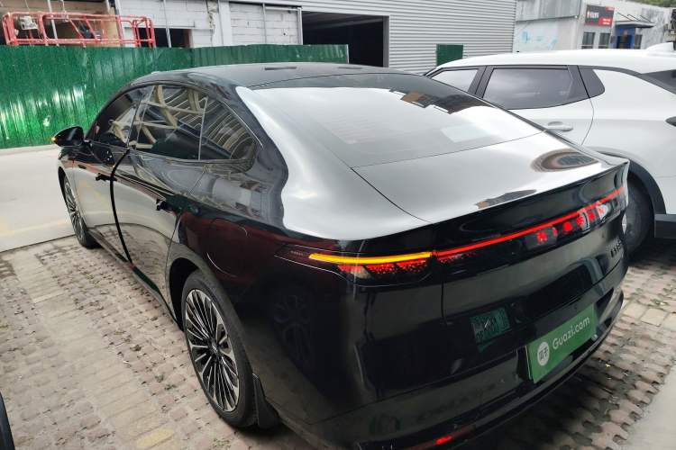 Used Nissan N7 2025 510 Pro Exterior 3
