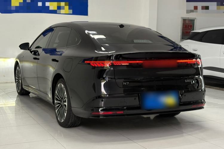 Used Nissan N7 2025 625 Max Exterior 3