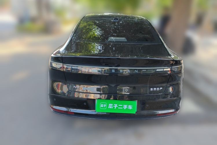 Used Nissan N7 2025 625 Max Exterior 4