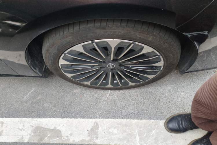 Used Nissan N7 2025 510 Pro Exterior 7