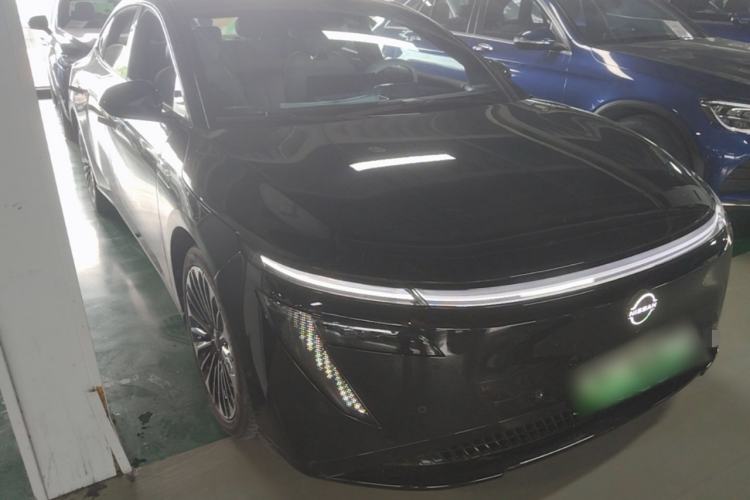 Used Nissan N7 2025 510 Max Front Right 45 Deg