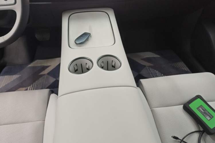 Used Nissan N7 2025 510 Max Gear Lever