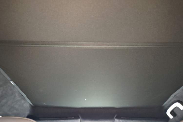 Used Nissan N7 2025 510 Max Headliner