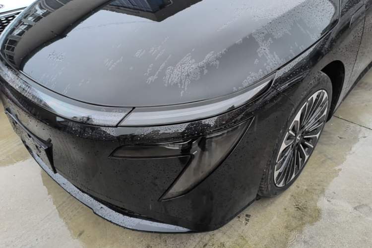 Used Nissan N7 2025 510 Pro Left Front Headlight
