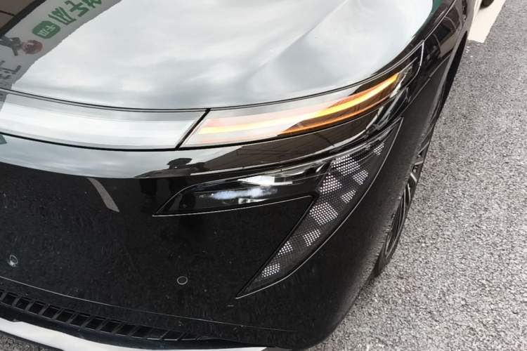 Used Nissan N7 2025 625 Max Left Front Headlight