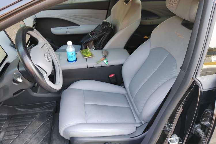 Used Nissan N7 2025 510 Pro Left Front Seat