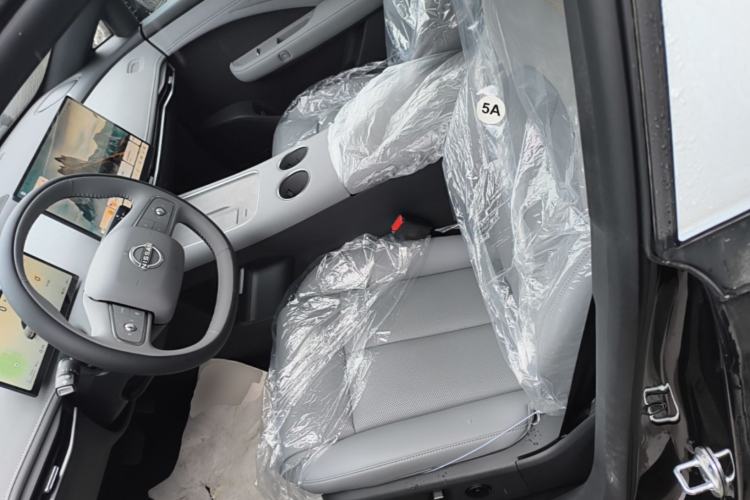 Used Nissan N7 2025 510 Pro Left Front Seat