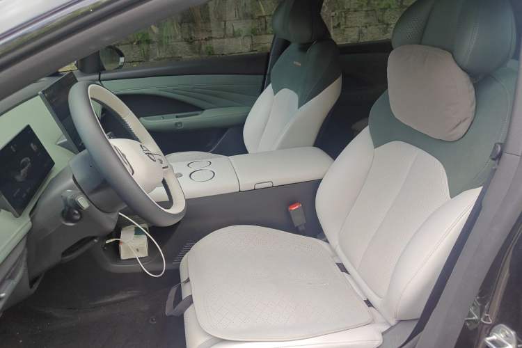 Used Nissan N7 2025 510 Pro Left Front Seat