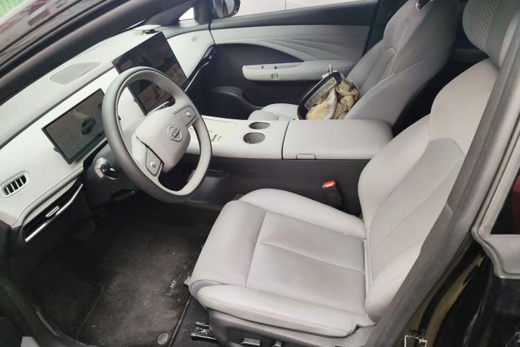 Used Nissan N7 2025 510 Pro Left Front Seat