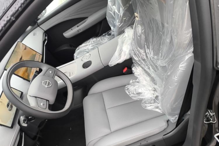 Used Nissan N7 2025 510 Pro Left Front Seat