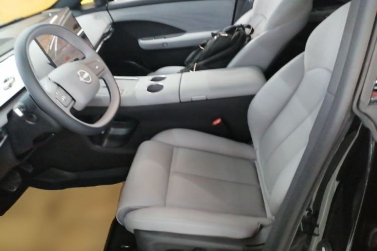 Used Nissan N7 2025 510 Pro Left Front Seat