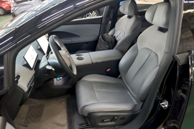 Used Nissan N7 2025 510 Max Left Front Seat
