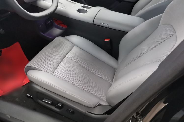 Used Nissan N7 2025 510 Max Left Front Seat