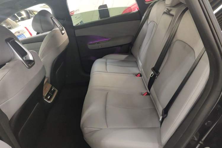 Used Nissan N7 2025 510 Pro Left Rear Seat