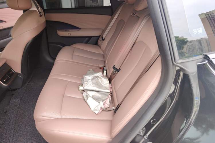 Used Nissan N7 2025 625 Max Left Rear Seat