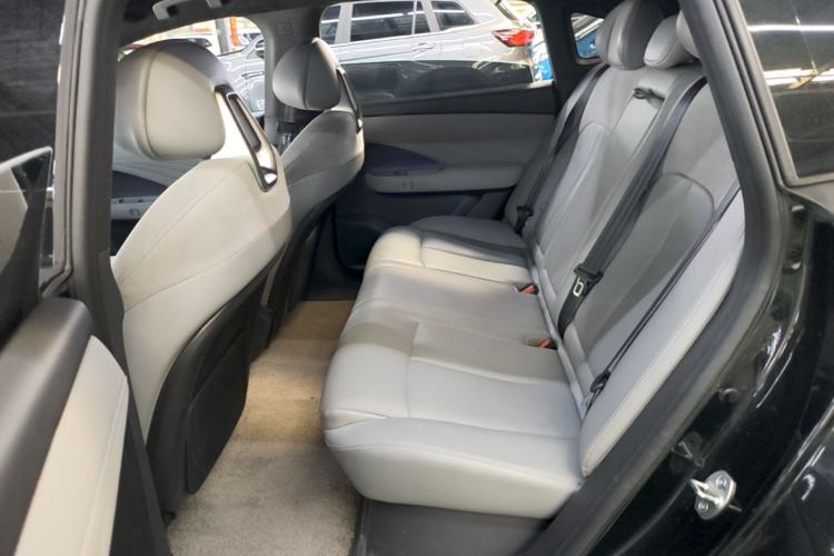Used Nissan N7 2025 510 Max Left Rear Seat