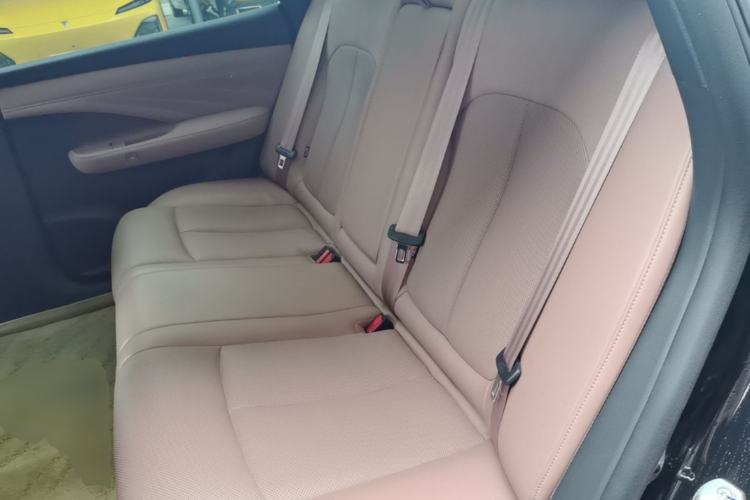 Used Nissan N7 2025 625 Max Left Rear Seat