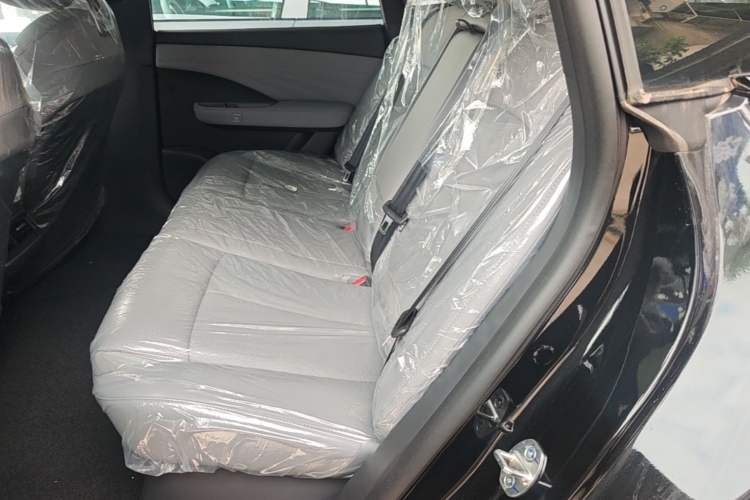 Used Nissan N7 2025 625 Pro Left Rear Seat