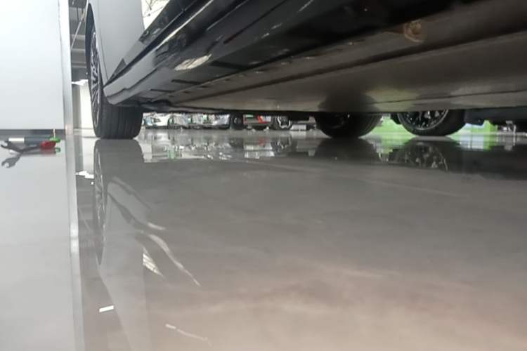 Used Nissan N7 2025 510 Pro Left Side Sill