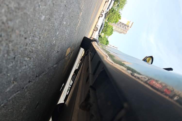 Used Nissan N7 2025 625 Max Left Side Sill