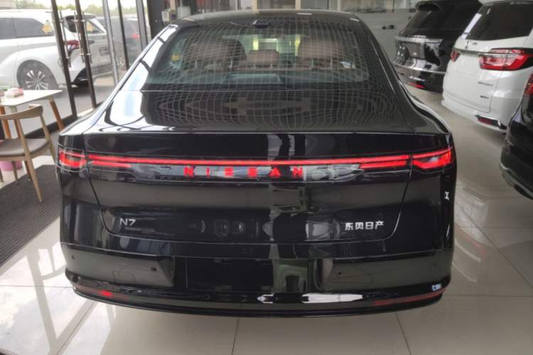 Used Nissan N7 2025 625 Max Rear