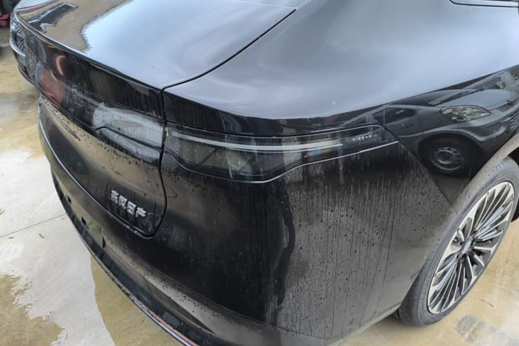 Used Nissan N7 2025 510 Pro Right Rear Taillight