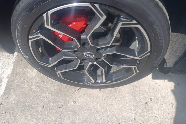 Used Nissan N7 2025 625 Pro Right Rear Wheel Hub