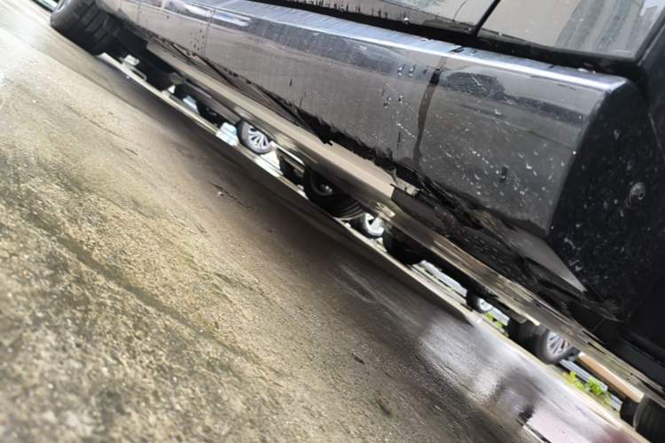 Used Nissan N7 2025 625 Pro Right Side Sill