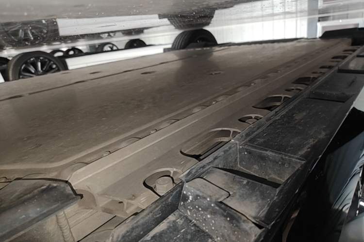 Used Nissan N7 2025 625 Pro Right Side Sill