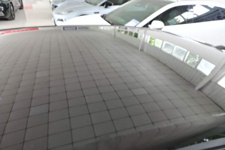 Used Nissan N7 2025 625 Max Roof