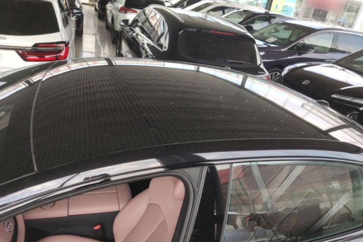 Used Nissan N7 2025 625 Max Roof
