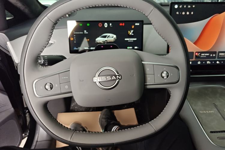 Used Nissan N7 2025 510 Max Steering Wheel
