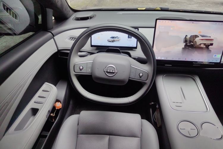 Used Nissan N7 2025 625 Max Steering Wheel
