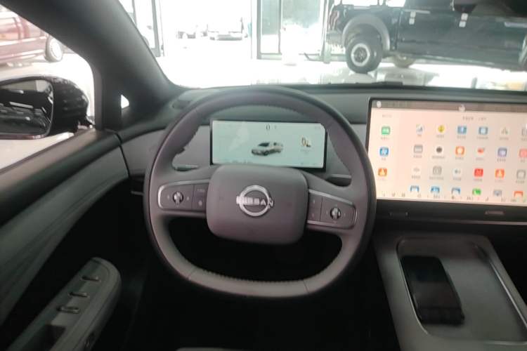 Used Nissan N7 2025 625 Pro Steering Wheel