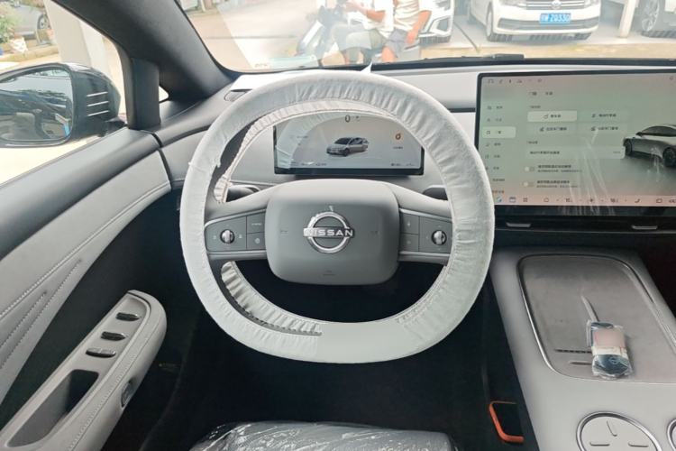 Used Nissan N7 2025 625 Pro Steering Wheel