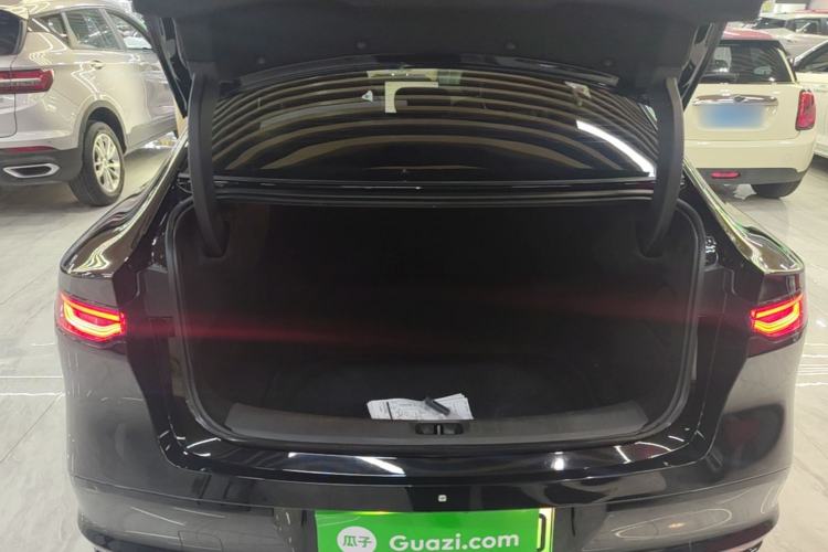 Used Nissan N7 2025 510 Pro Trunk