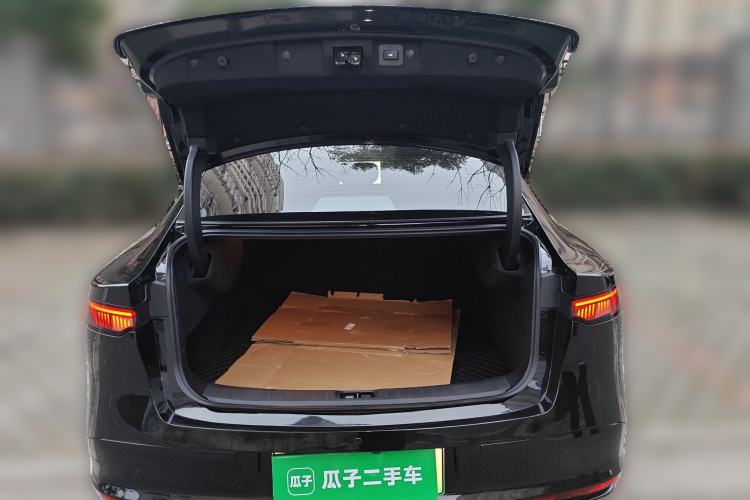 Used Nissan N7 2025 625 Pro Trunk