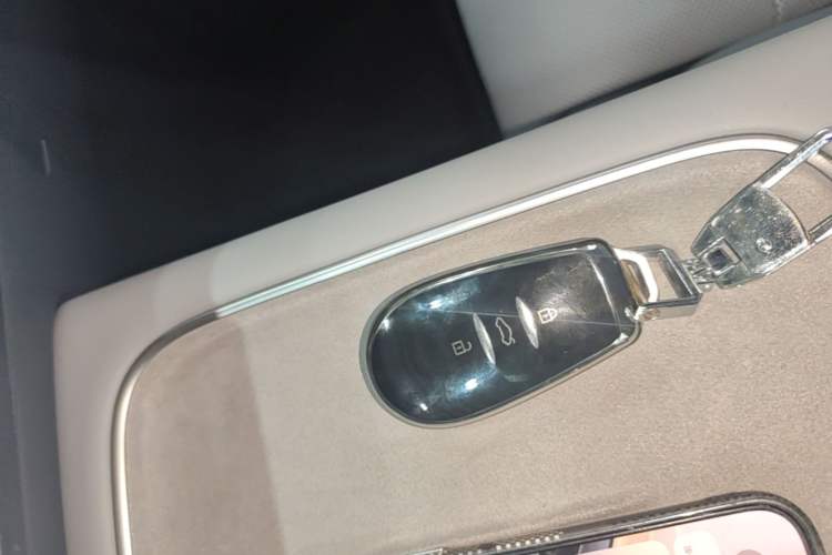Used Nissan N7 2025 510 Pro Vehicle Key
