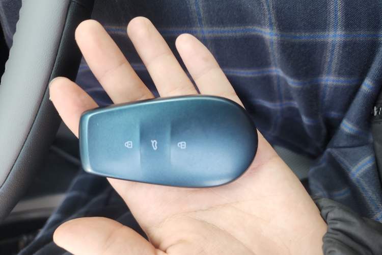 Used Nissan N7 2025 510 Pro Vehicle Key