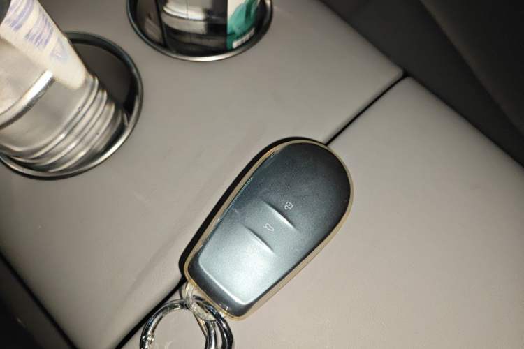 Used Nissan N7 2025 510 Max Vehicle Key