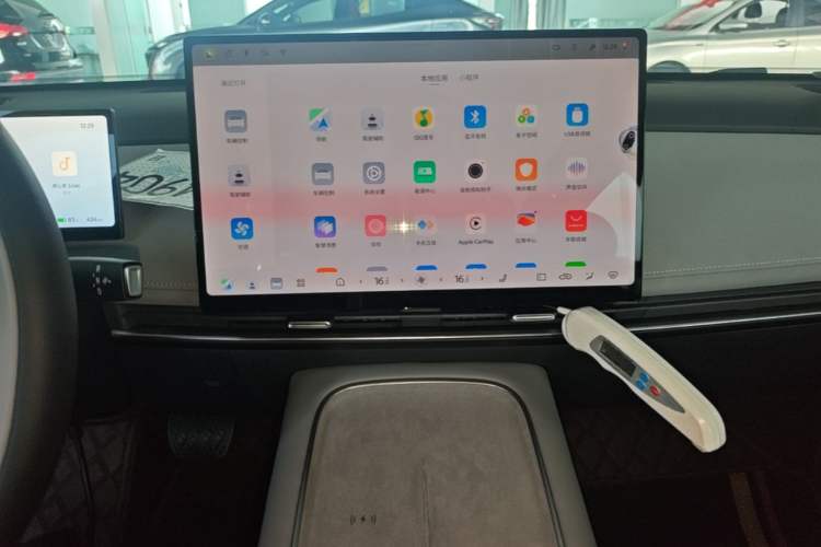 Used Nissan N7 2025 510 Max Audio And AC Panel