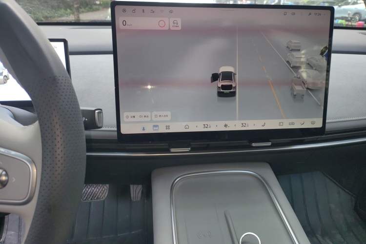 Used Nissan N7 2025 625 Max Audio And AC Panel