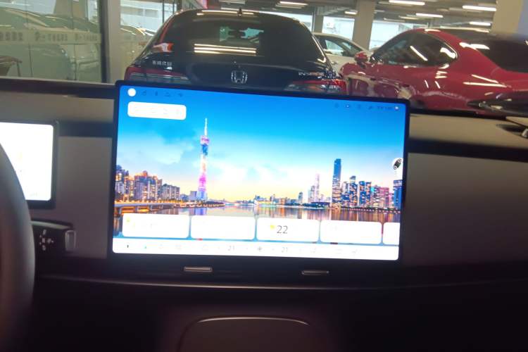 Used Nissan N7 2025 510 Pro Audio And AC Panel