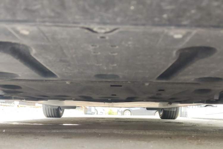Used Nissan N7 2025 625 Max Chassis Front